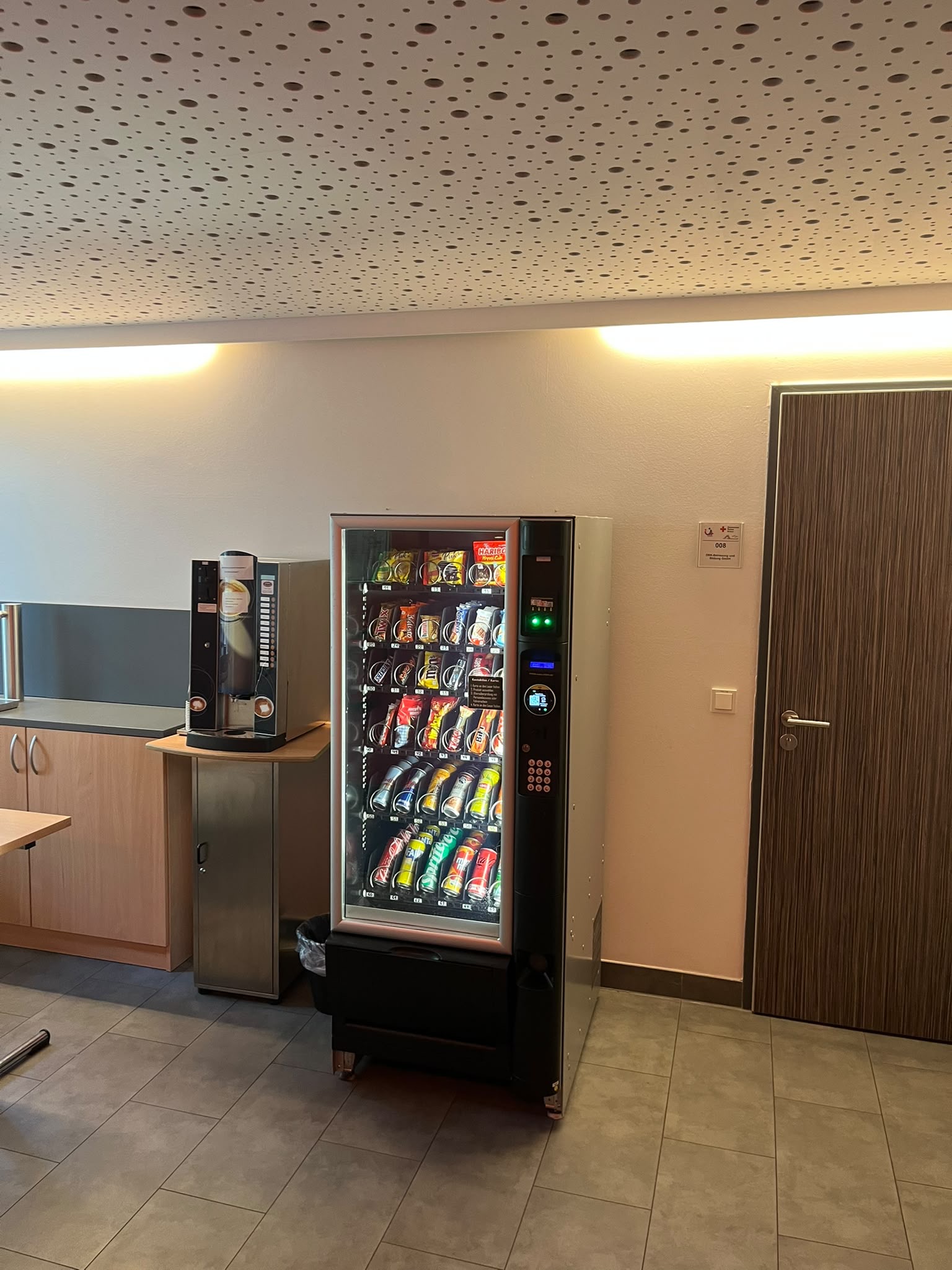 SnackAttack Automat im DRK Hünfeld